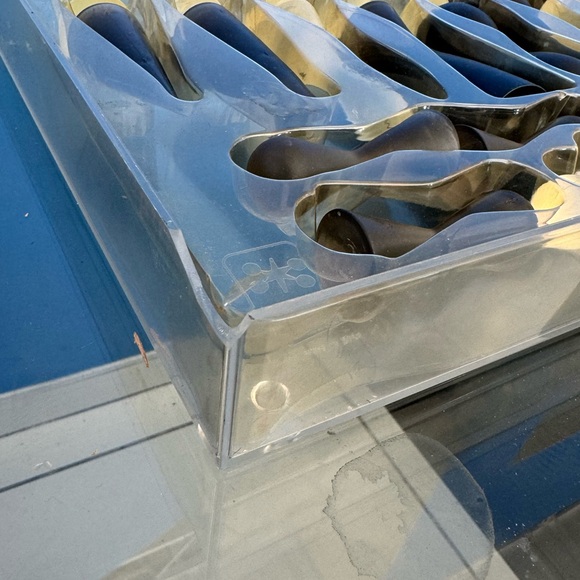 Modernist Chess Set by Karin Rashid for Bozart - Picture 10 of 10